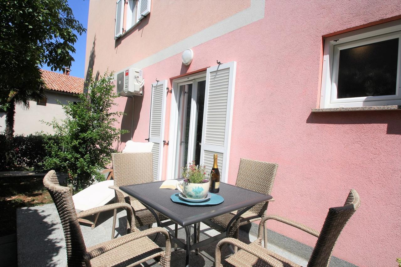 Apartment Amela Poreč Eksteriør bilde